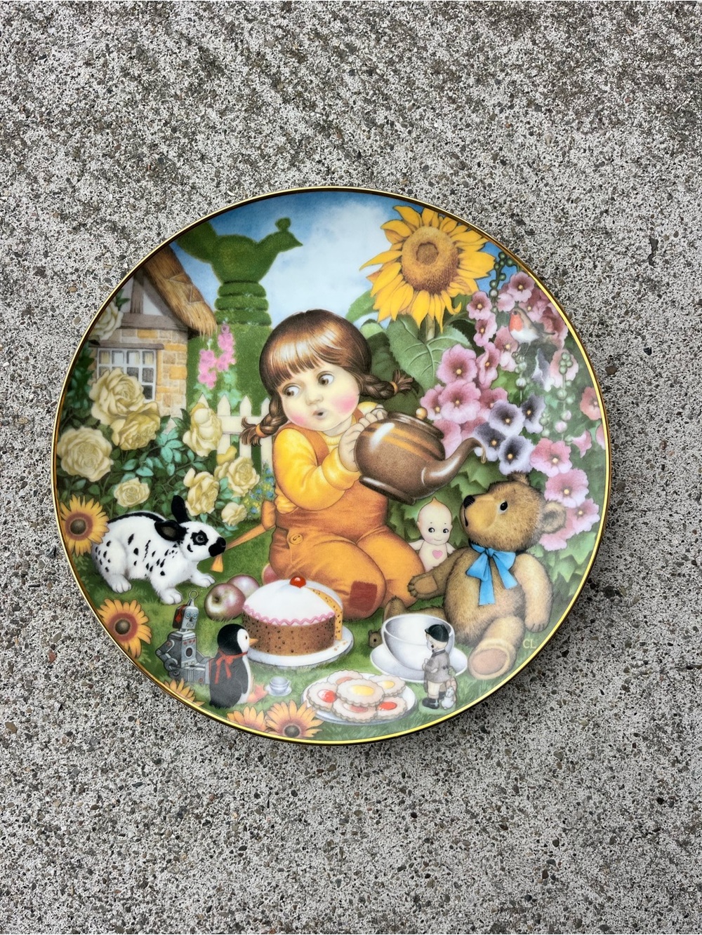 Carol Lawson Teatime Surprise decorative plate - Yellow & Multicolor